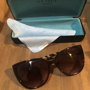 🖤Ted Baker Cateye Sunglasses 🖤